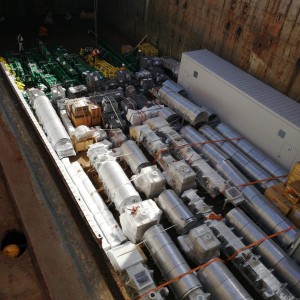 alt_1Lashing ve Yük Sabitleme Hizmetleri - Eflatun Denizcilik